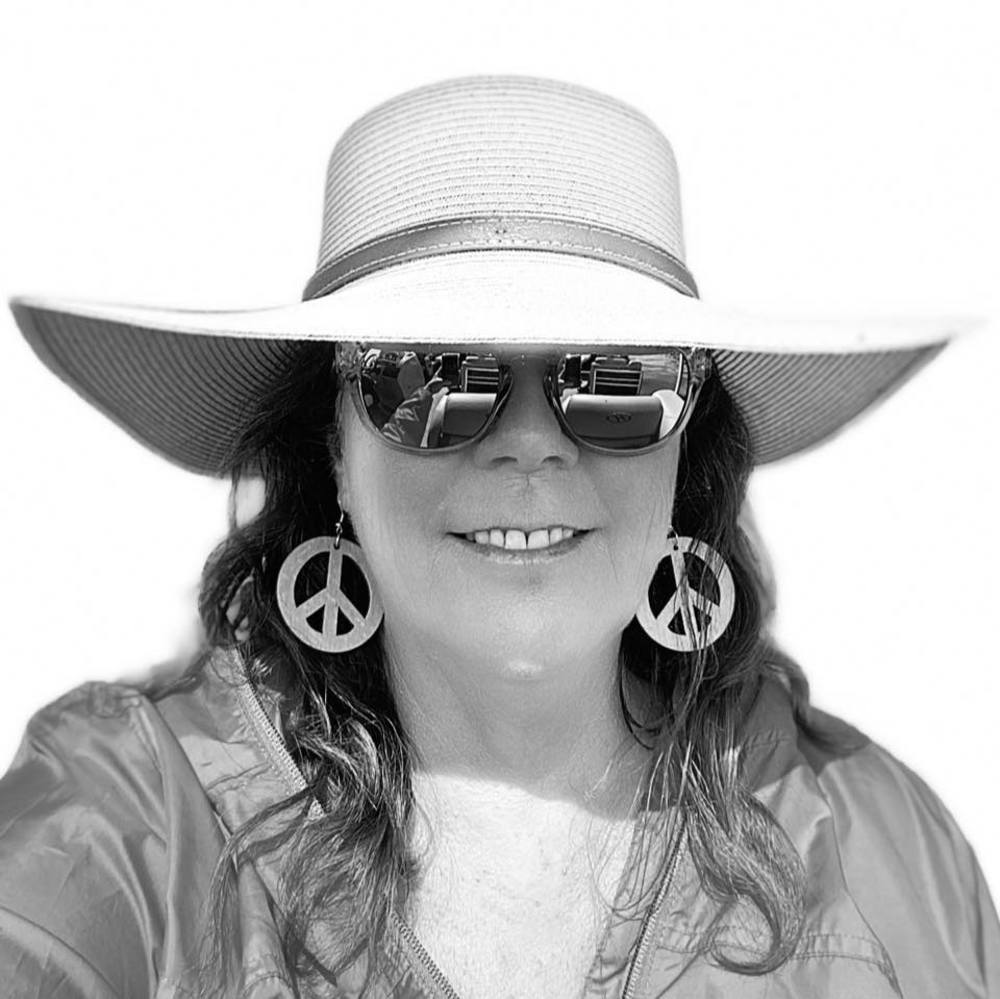 Meet your Posher, Tracy